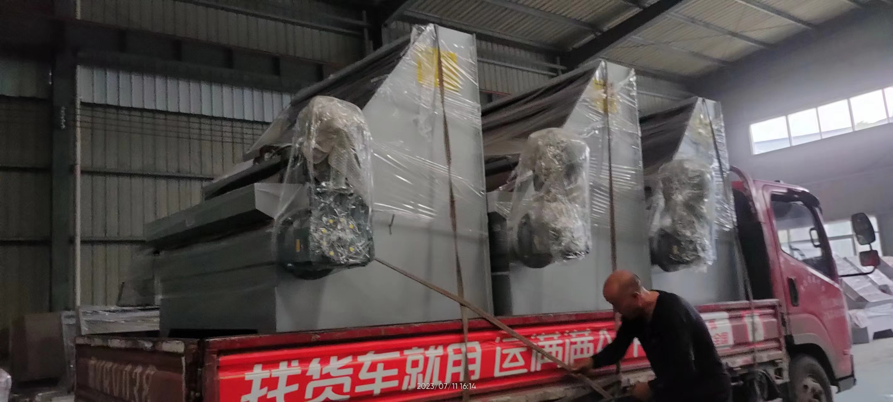 斜篩式固液分離機發內蒙古敖漢牧原